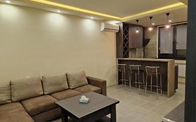 Comfortable Apartment In The Centre Of Yerevan 002